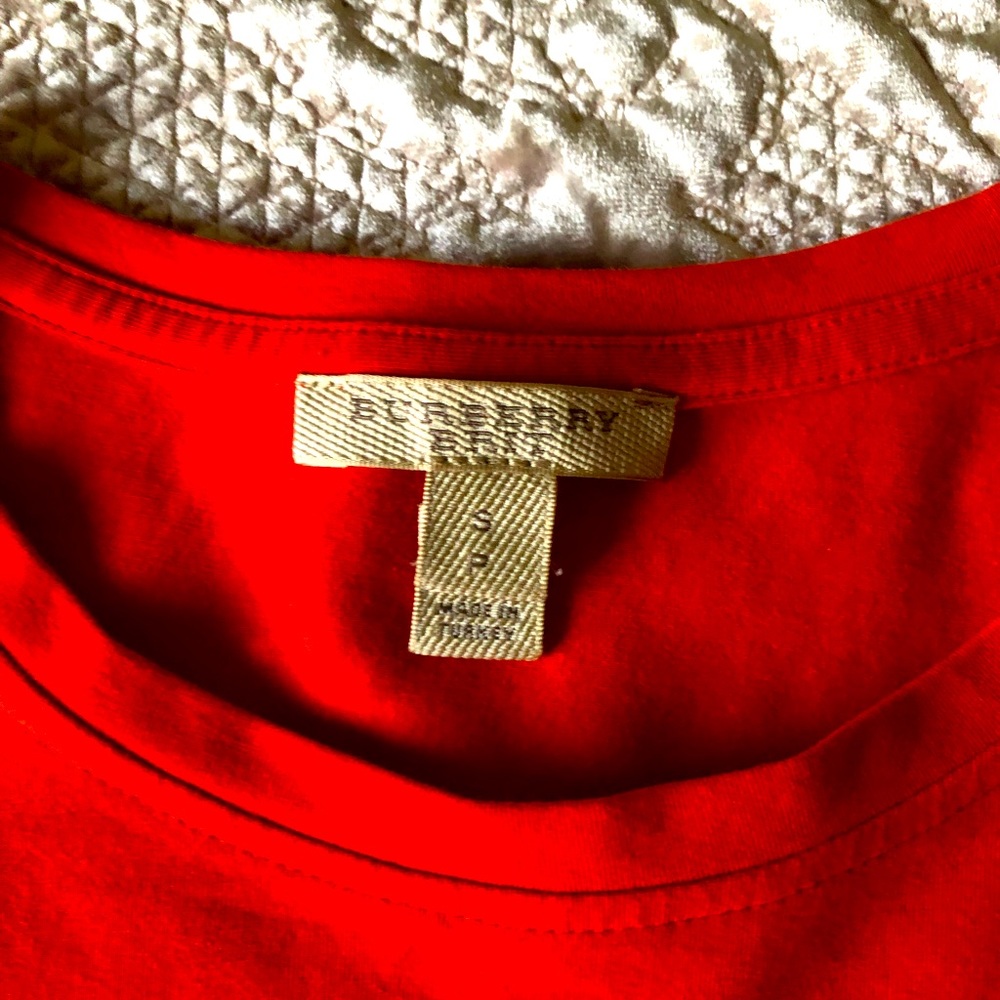 Small Authentic Burberry T-shirt